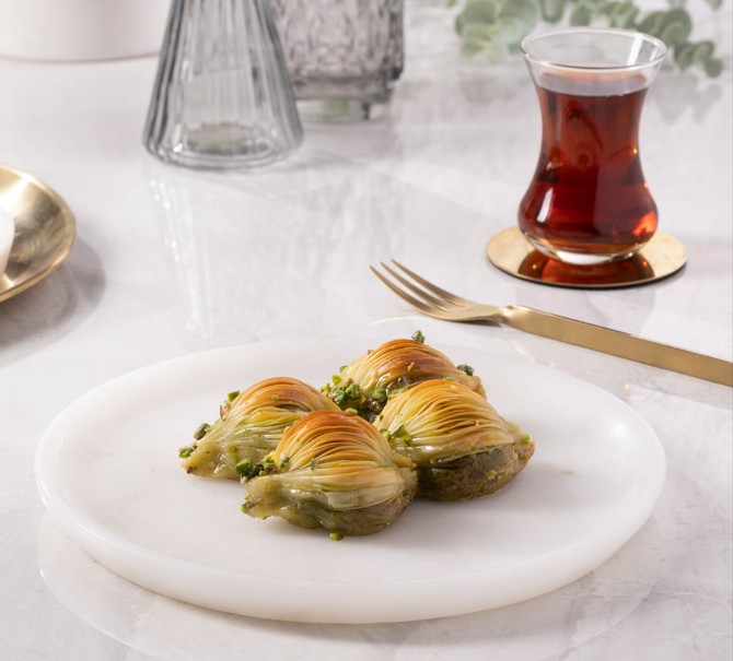MİDYE BAKLAVA